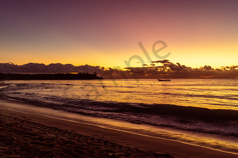 Liquid Gold in Playa: Playa del Carmen Sunset Art Print | bamaprice.com