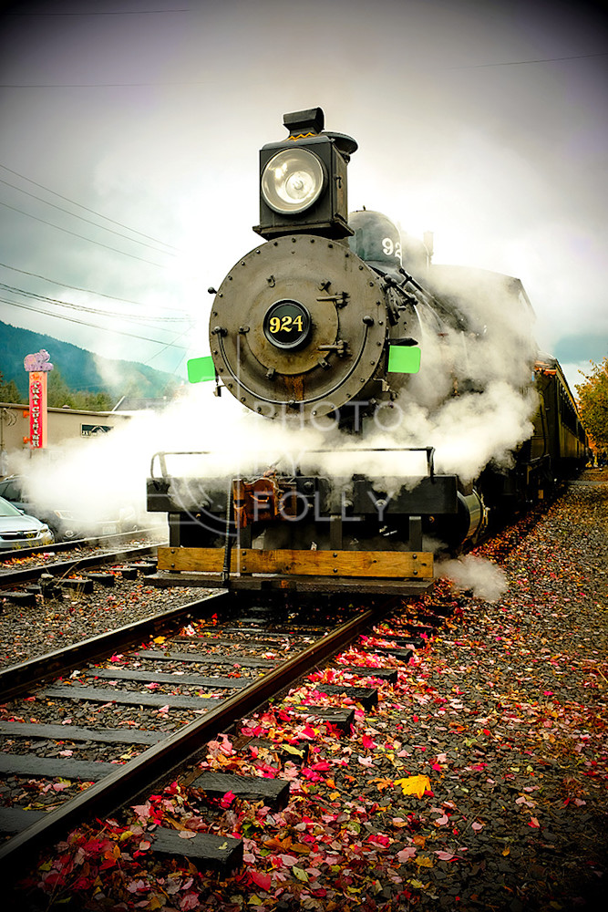 Fall, Steam Train | Photo by Folly