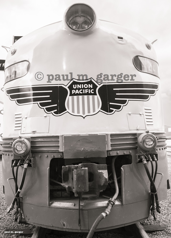 Union Pacific 949 Diesel Engine Art Prints