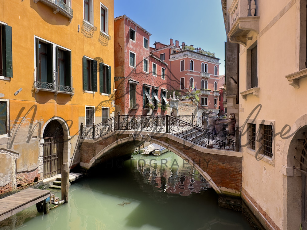 Crossing The Canal Photography Art | Michelle Leslye Photography