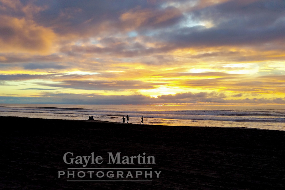 Figures On The Beach At Sunset Photography Art | gaylemartin