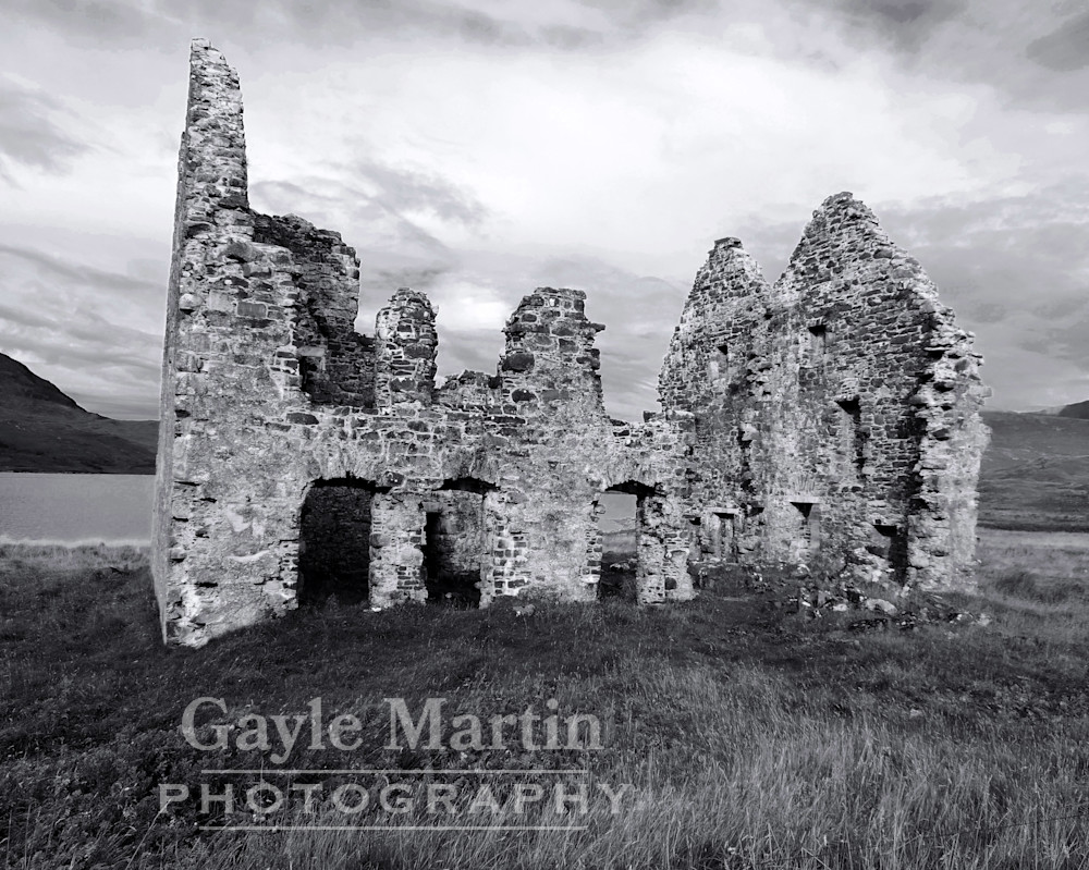A Building Ruin In Scotland In Black And White Photography Art | gaylemartin