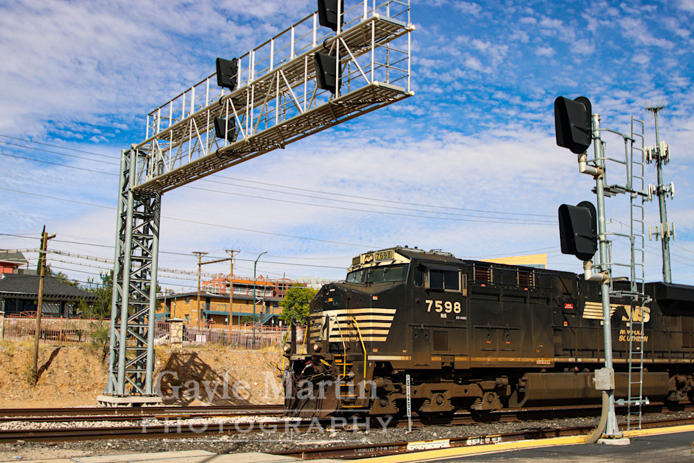 A Locomotive In El Paso Photography Art | gaylemartin