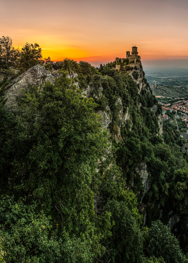 Guardian - San Marino - Italy