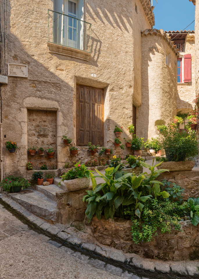 Strolling through an old #picturesque #village in the #south of #France just doesn't get much prettier! #SaintGuilhemLeDesert in the #Languedoc region is a great way to spend an #autumn afternoon.