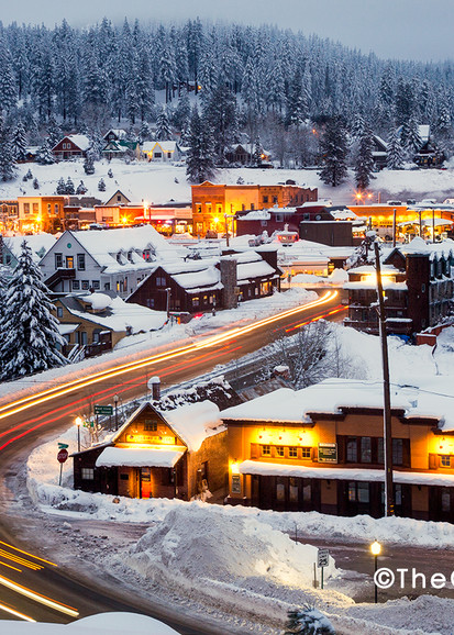 Winter lights downtown truckee in winter at dawn