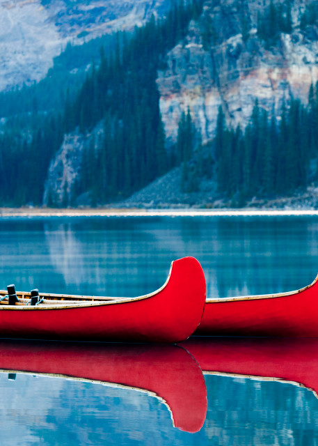Canoes Of Lake Louise Art | Creative i