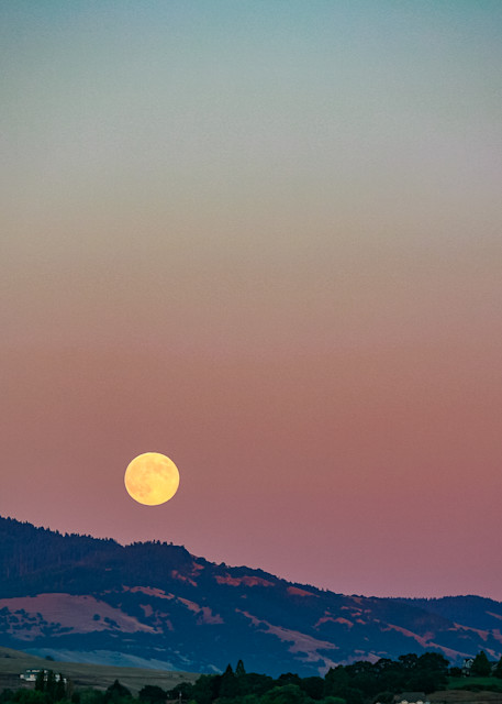 Moonrise, Ashland, Oregon