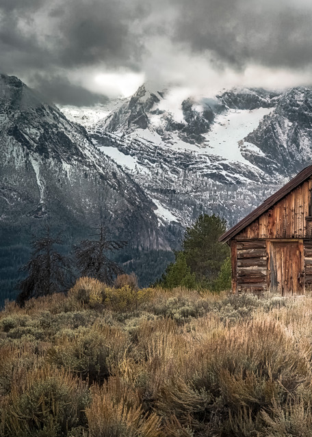 Sawtooth Lonely Cabin