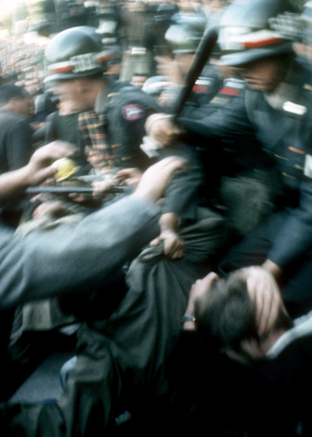 A 28.5 MG IMAGE OF:

Antin Vietnam War Demonstration in October of 1967

Photo by Dennis Brack  B 4