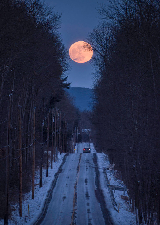 Moonrise over Lentz Trail in Jim Thorpe, PA