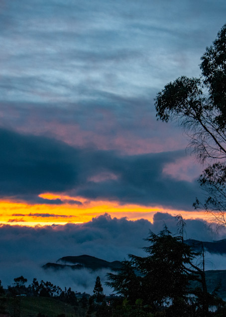 Sunset and Fog Cajas National Park, Equador | Nicki Geigert, Photography