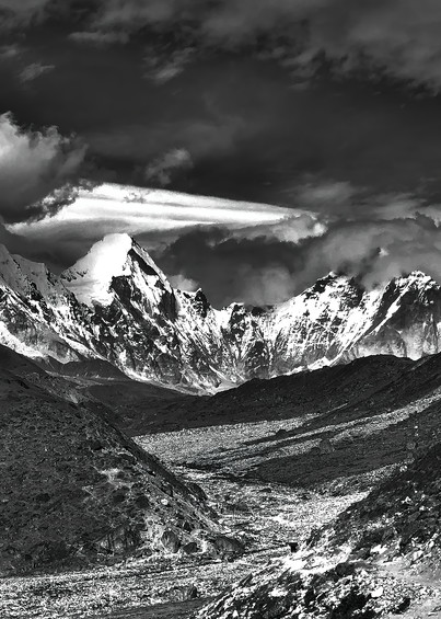 Landscape Photo Prints: Himalaya Mountains/Black and White