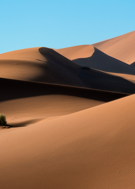 Amazing Namibian desert photo.