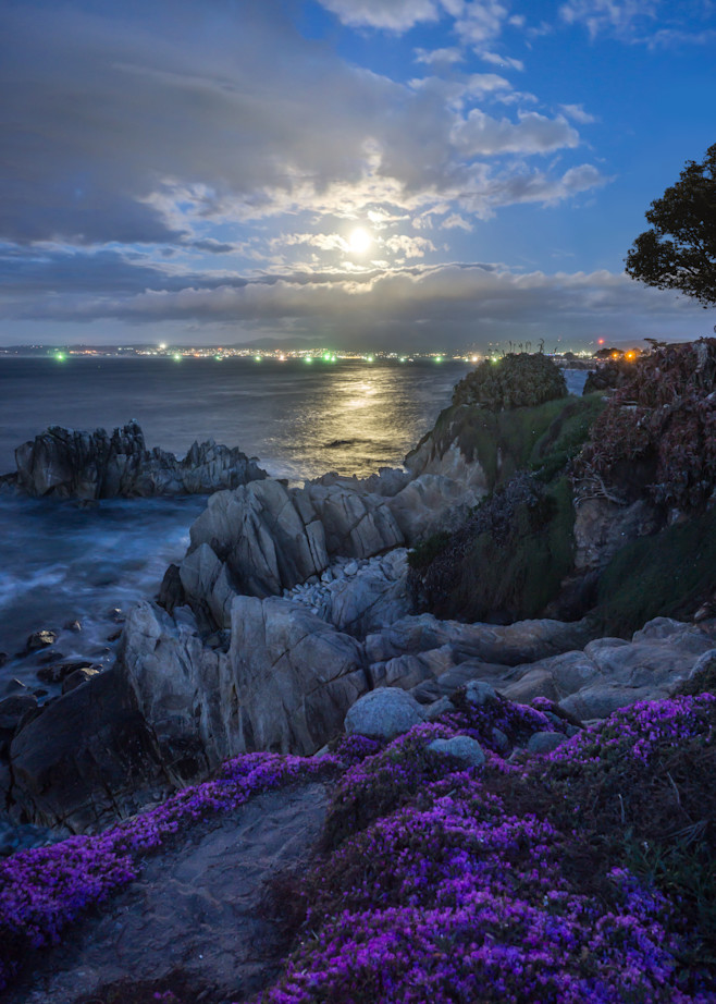 Moonrise Over Monterey Bay Photography Art | Brad Wright Photography