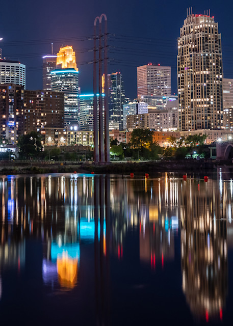 Holding Pond Reflections - Minneapolis Skyline Canvas | William Drew