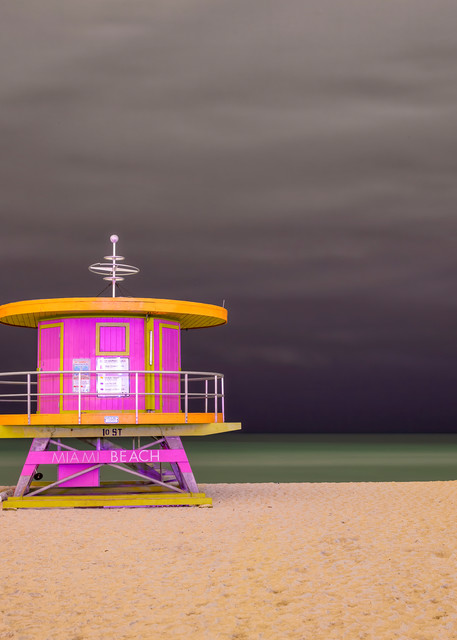 Life Guard Station 10th Street 83 A3527 Miami Beach Fl Usa Photography Art | Clemens Vanderwerf Photography