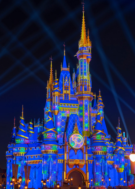 Blue Christmas at Cinderellas Castle - Disney Castle Canvas | William Drew