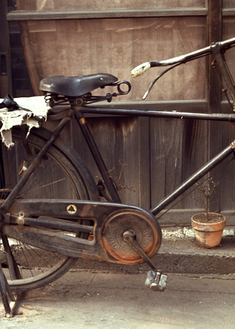 Bicycle Japan 1971  Photography Art | John Wolf Photo