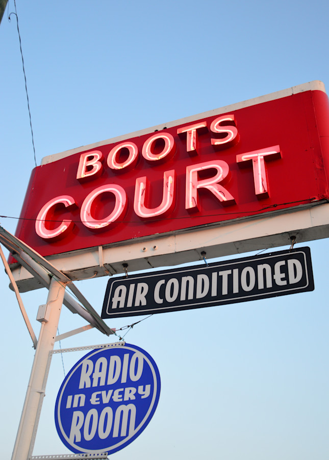 Boots Radio In Every Room  Carthage Mo Rt 66 Photography Art | California to Chicago 