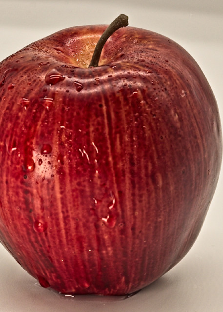 Wet Apple Photography Art | Fred Pais Photography