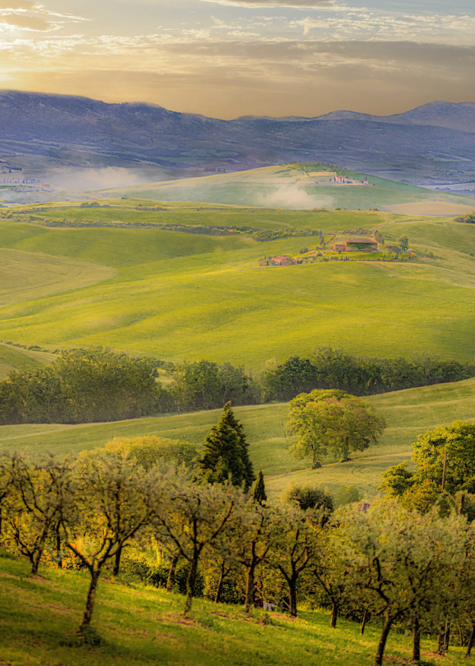 Tuscan light at Podere Belvedere | Landscape Photography | Tim Truby 