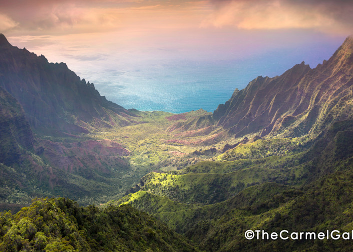 Pristine Kalalau Valley and the Pacific Ocean in the afternoon light