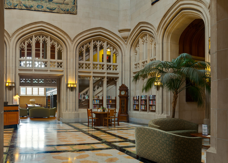 Library Foyer - Vassar College