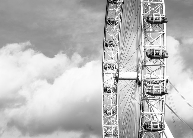 Spinning Mind . London Photography Art | DAIZAN IMAGES