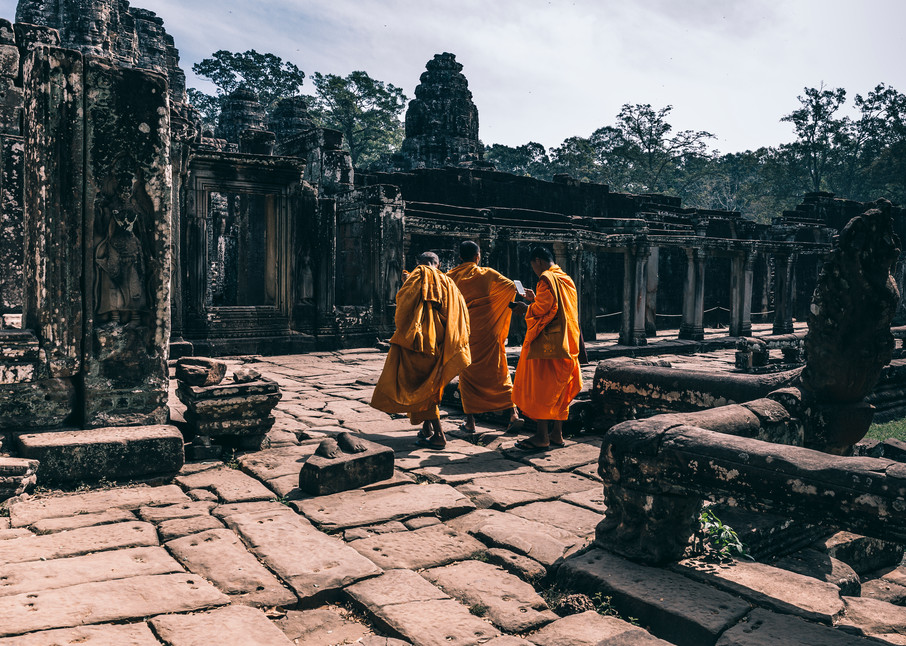 Angkor Wat | Cambodia | Monks Photography Art | Sandra Jasmin Photography
