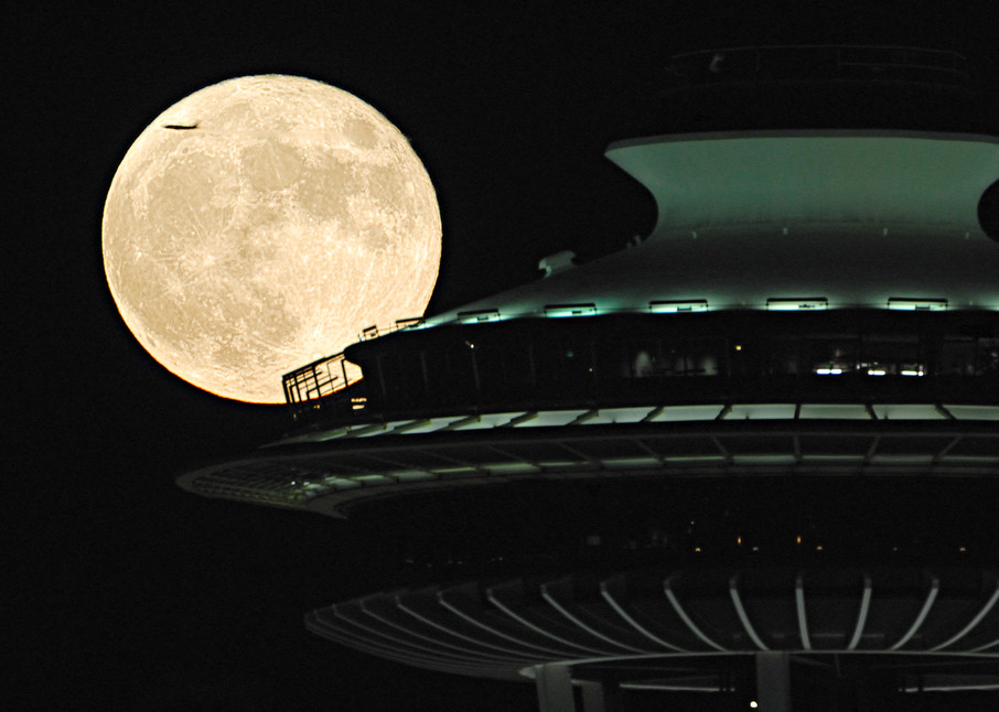 Fly me to the moon from Seattle