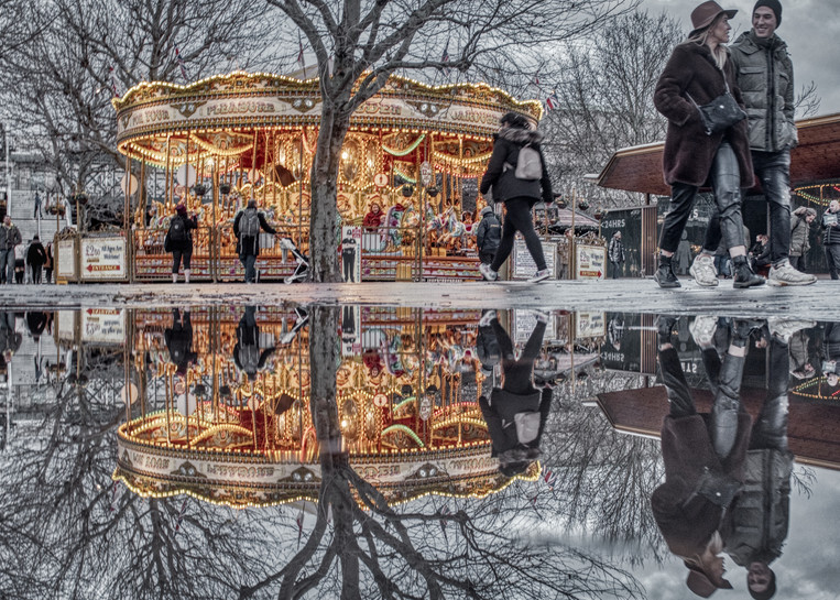 Christmas Merry Go Round Art | Martin Geddes Photography