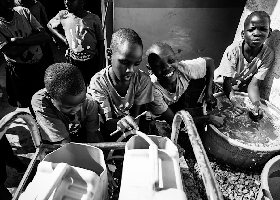 Africa | Uganda | Water Station Photography Art | Sandra Jasmin Photography