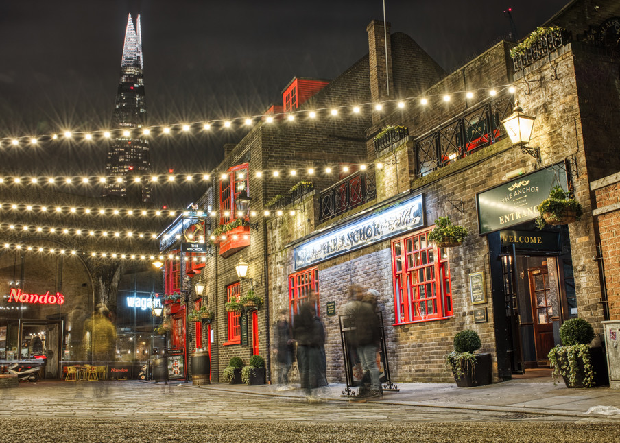 Old And New In Southwark Art | Martin Geddes Photography