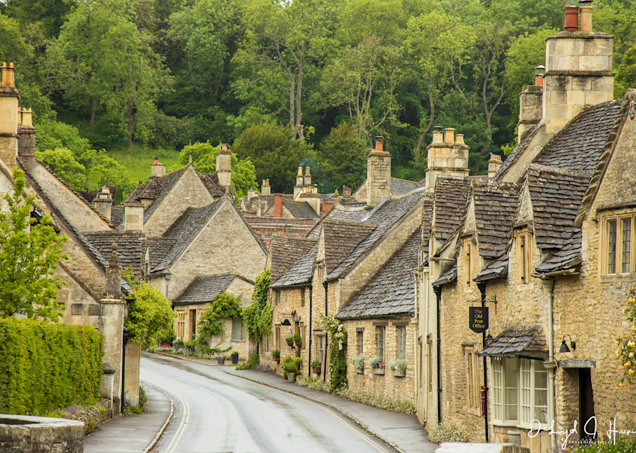 "A Quiet English Village Street" PhotoDiscoveries"