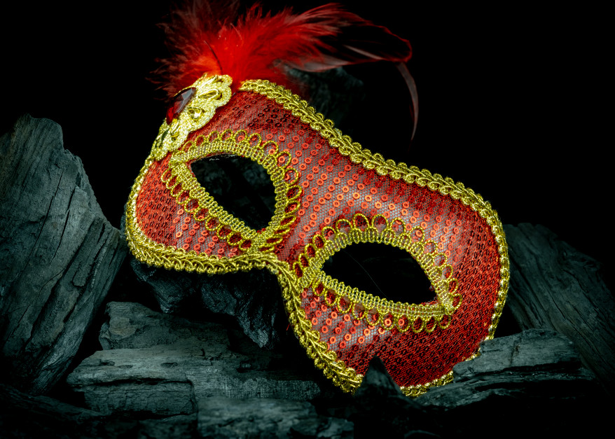 The Mask - Christian Redermayer Photography