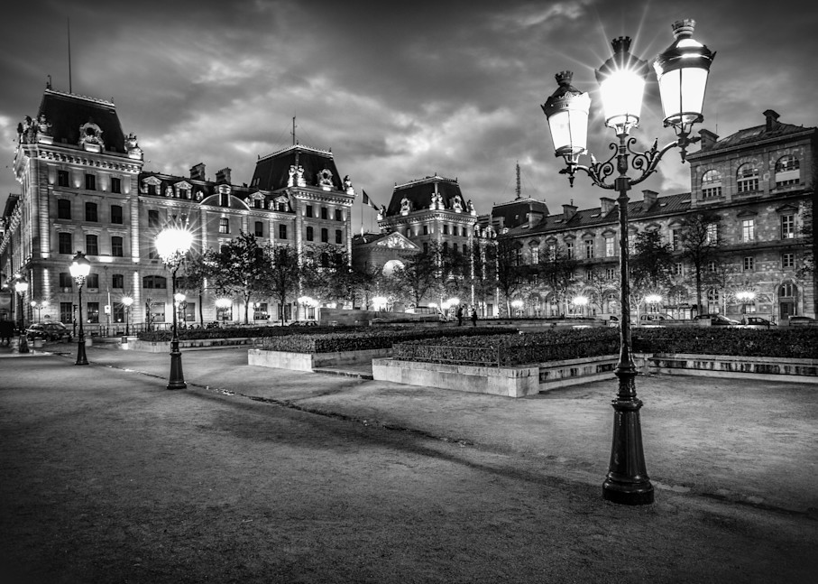 Harv Greenberg Photography - Parisian Lights