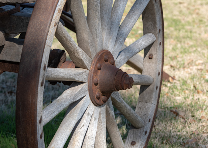 Wagon Wheel Tx 1227 Photography Art | Terry Blackburn Fine Art