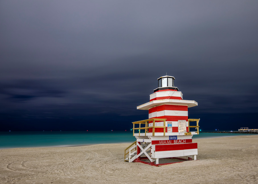 Life Guard Station Jetty Ii 83 A2861 Miami Beach Fl Usa Photography Art | Clemens Vanderwerf Photography