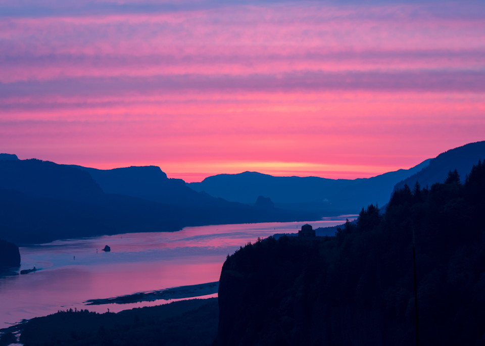 Sunrise Over The Columbia River Photography Art | Catherine Balck Photography