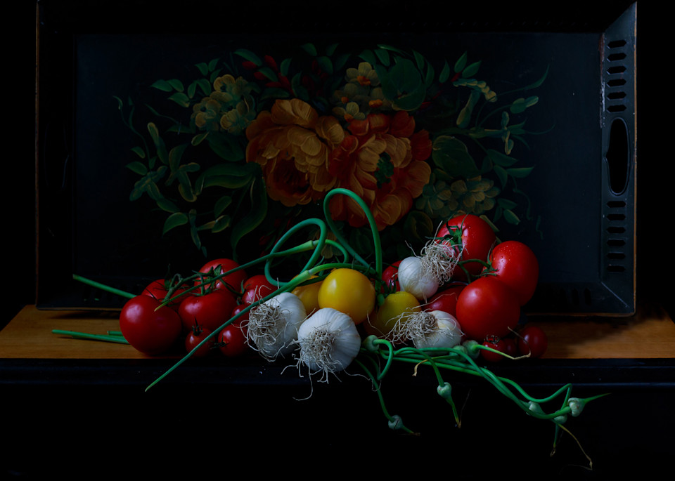Tole Painted Tray With Vegetables Art | TC Gallery