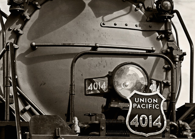 Face of Big Boy 4014 - Vintage trains fine-art photography prints