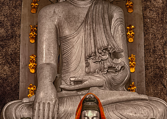 Jing'an Temple Buddha
