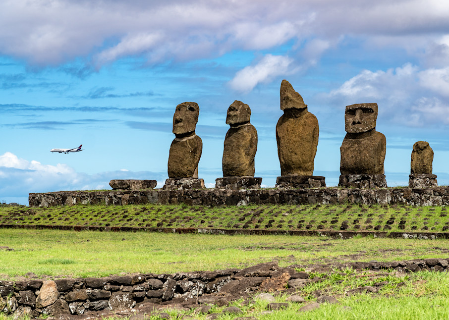 Ahu Tahi With Arriving Airliner Photography Art | Peter T. Knight Photography