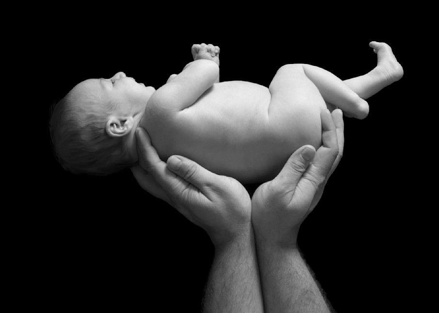 Daddy Holding Baby Photography Art | Audrey Nilsen Studios