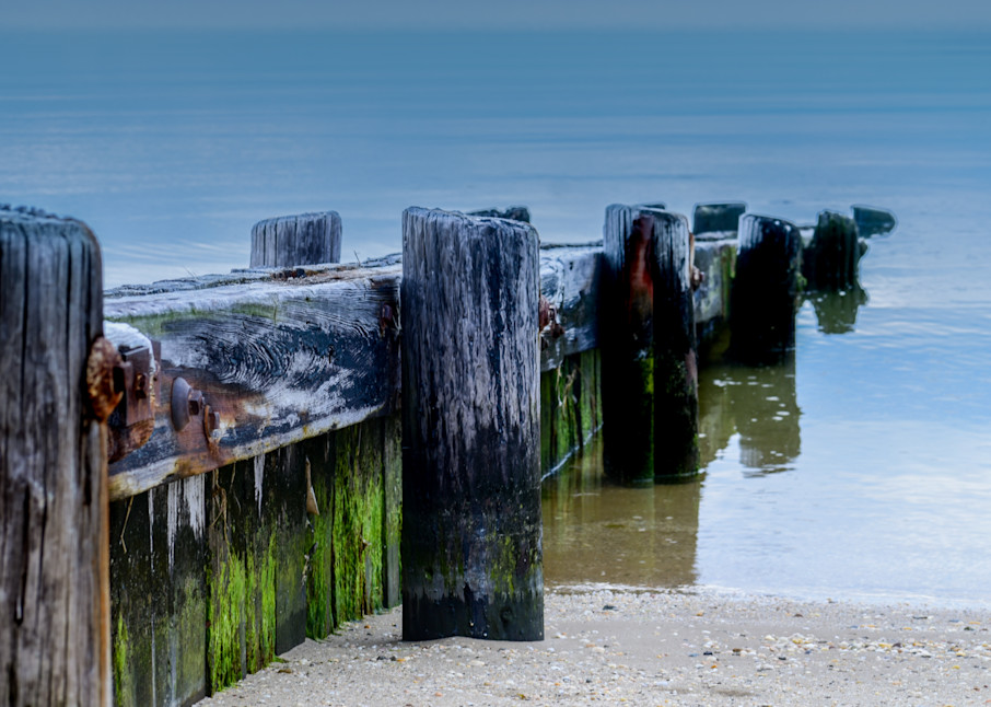 Mans End, wooden breakwater fading into the sea
