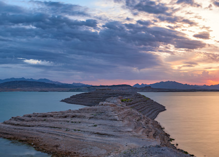 Stormy Lake Sunrise | Jarrod Ames Photography