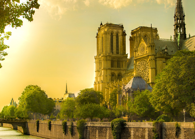 Notre Dame Sunset| Landscape Photography | Tim Truby
