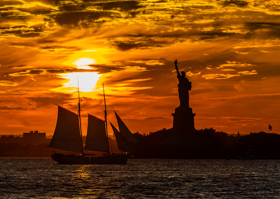Sunset Over The Statue Of Liberty  Photography Art | Tom Ingram Photography