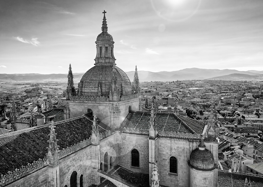 John E. Kelly Fine Art Photography – Catedral de Segovia - World View